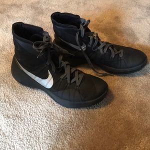 Women’s Nike hyperdunk 2015